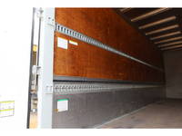 いすゞフォワードアルミウイング中型（4t）[写真16]