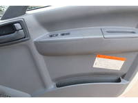 いすゞフォワードアルミウイング中型（4t）[写真30]