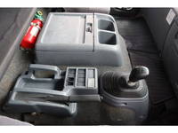 いすゞフォワードアルミウイング中型（4t）[写真36]