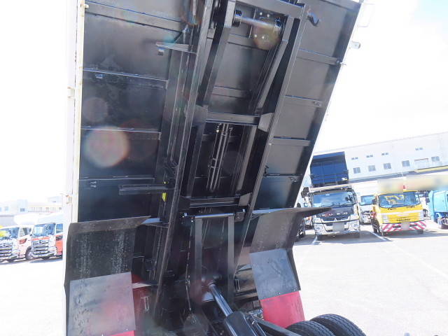 日野デュトロローダーダンプ小型（2t・3t）[写真11]