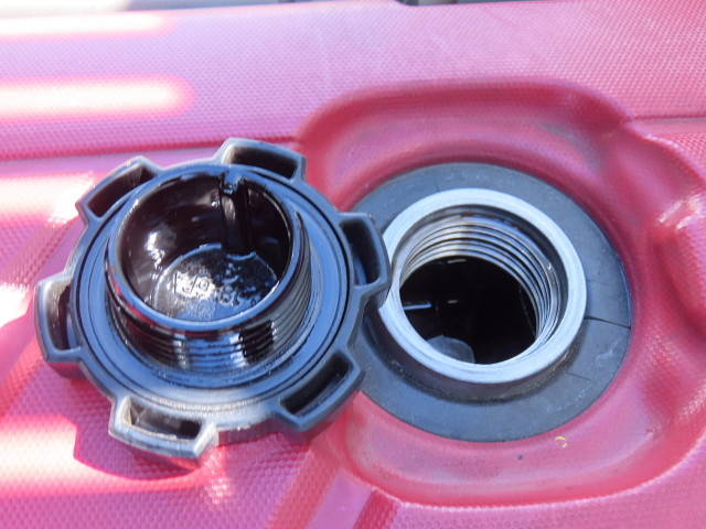 日野デュトロローダーダンプ小型（2t・3t）[写真28]