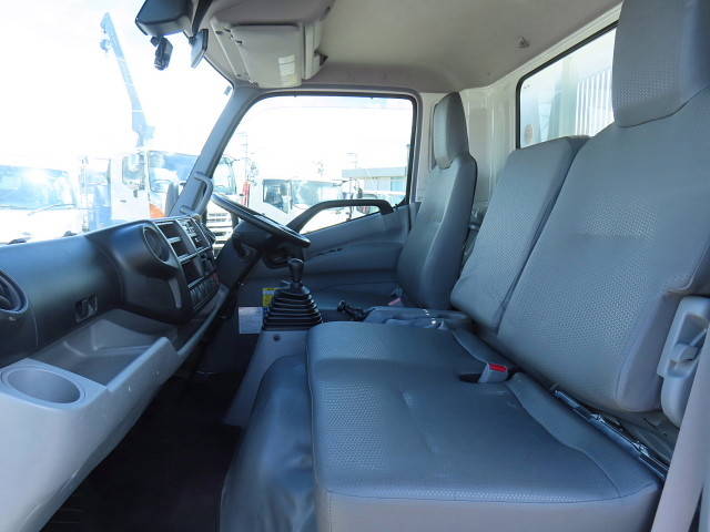 日野デュトロローダーダンプ小型（2t・3t）[写真31]