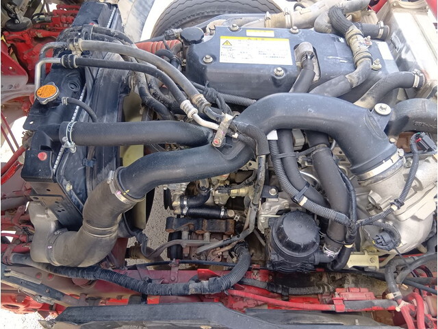 いすゞフォワードミキサー車（コンクリートミキサー）増トン（6t・8t）[写真17]