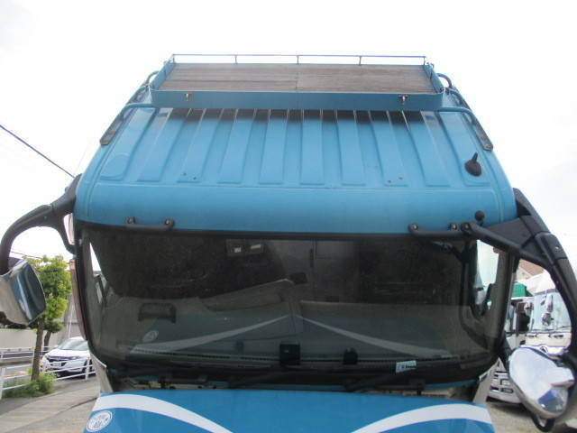 三菱ふそうスーパーグレートアルミブロック大型（10t）[写真38]