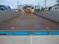 三菱ふそうスーパーグレートアルミブロック大型（10t）[写真10]