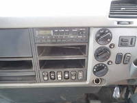 三菱ふそうファイタークレーン5段中型（4t）[写真40]