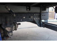 三菱ふそうキャンター冷凍車（冷蔵車）小型（2t・3t）[写真24]