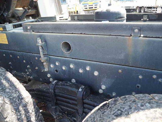 三菱ふそうスーパーグレートダンプ大型（10t）[写真18]