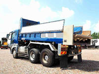 三菱ふそうスーパーグレートダンプ大型（10t）[写真02]