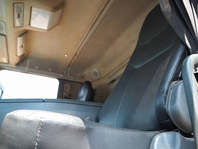 三菱ふそうスーパーグレートダンプ大型（10t）[写真36]