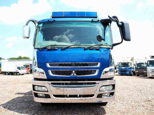 三菱ふそうスーパーグレートダンプ大型（10t）[写真08]