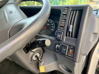 マツダタイタンアルミウイング小型（2t・3t）[写真30]