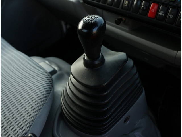 トヨタその他の車種平ボディ小型（2t・3t）[写真32]