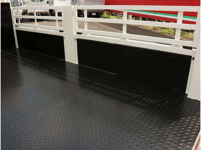 トヨタその他の車種平ボディ小型（2t・3t）[写真09]