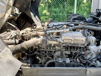 いすゞギガアルミウイング大型（10t）[写真13]