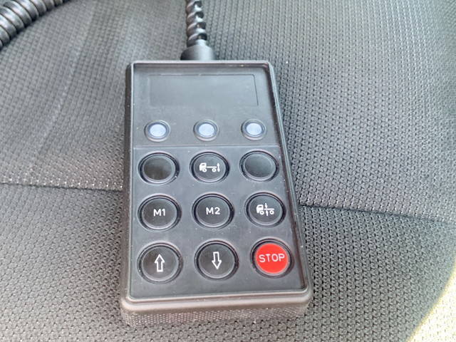 いすゞギガアルミウイング大型（10t）[写真27]