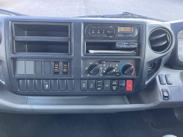 日野デュトロアルミバン小型（2t・3t）[写真15]