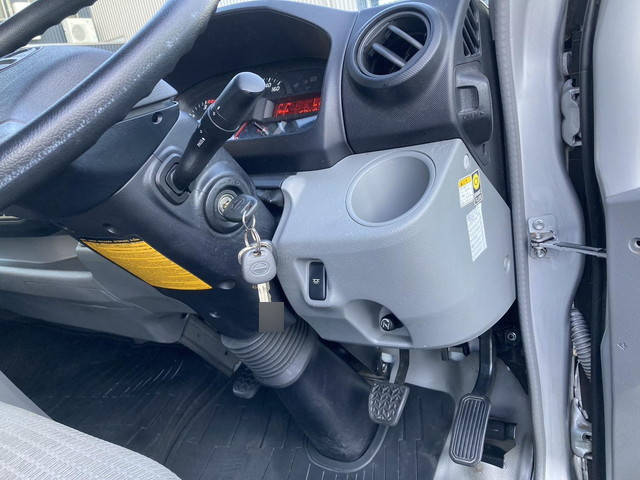 日野デュトロアルミバン小型（2t・3t）[写真18]