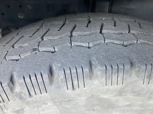 日野デュトロアルミバン小型（2t・3t）[写真19]