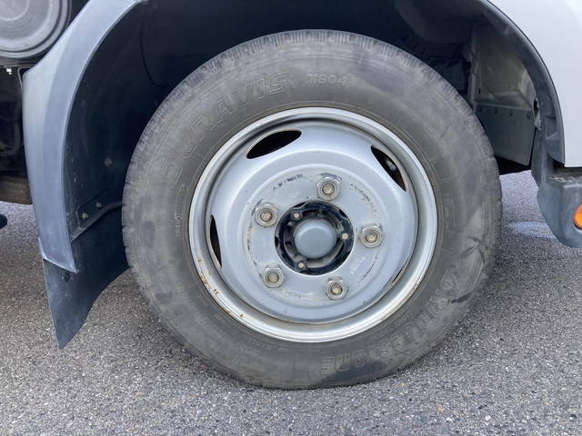 日野デュトロアルミバン小型（2t・3t）[写真20]