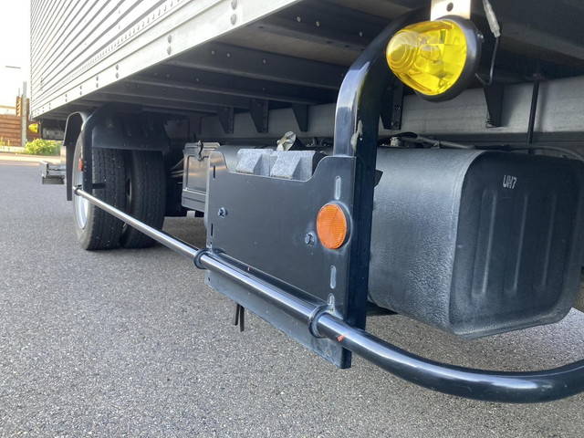 日野デュトロアルミバン小型（2t・3t）[写真22]