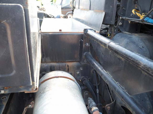 いすゞギガダンプ大型（10t）[写真16]