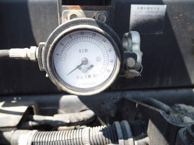 いすゞギガダンプ大型（10t）[写真30]