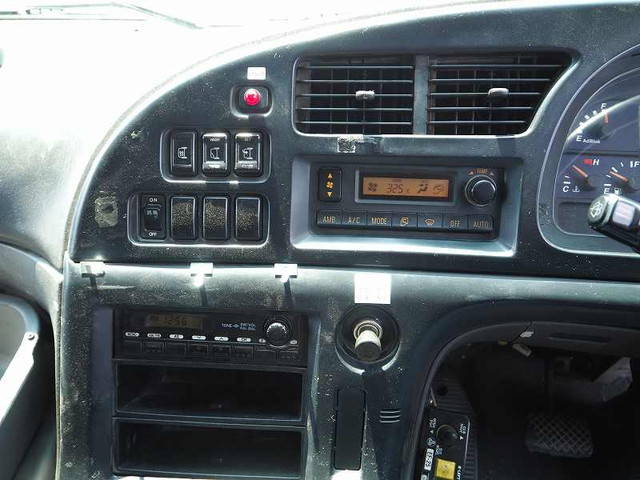 いすゞギガダンプ大型（10t）[写真38]