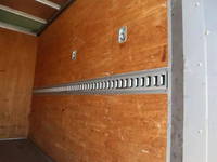 トヨタダイナアルミバン小型（2t・3t）[写真13]