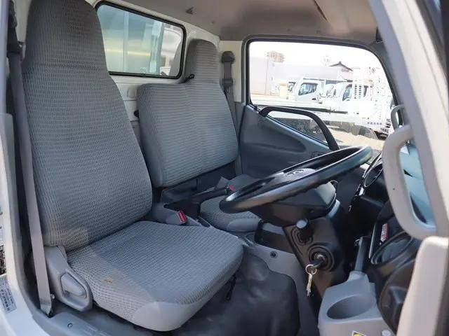 トヨタダイナアルミバン小型（2t・3t）[写真31]