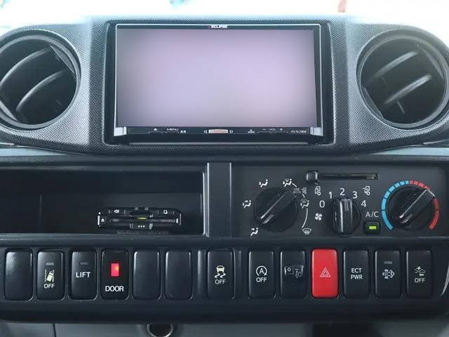 トヨタダイナアルミバン小型（2t・3t）[写真36]