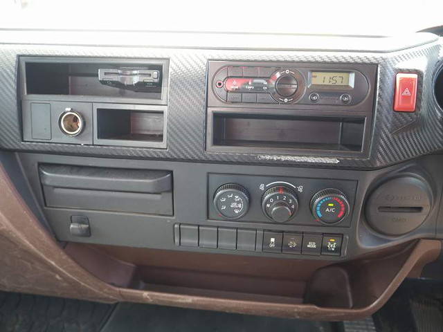 日野レンジャークレーン5段中型（4t）[写真33]