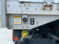 いすゞフォワードアルミウイング中型（4t）[写真26]