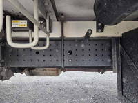 三菱ふそうキャンターアルミウイング小型（2t・3t）[写真28]