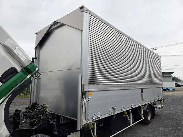 三菱ふそうキャンターアルミウイング小型（2t・3t）[写真32]