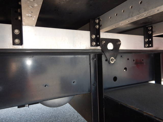 日野レンジャーアルミウイング中型（4t）[写真11]