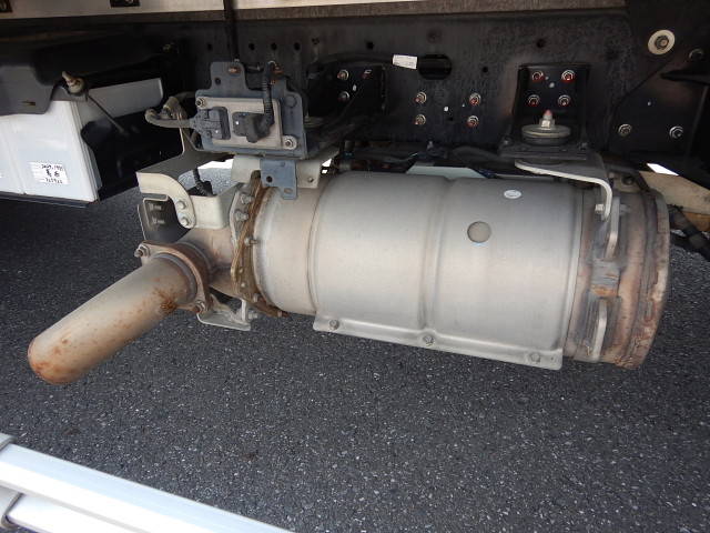 日野レンジャーアルミウイング中型（4t）[写真13]