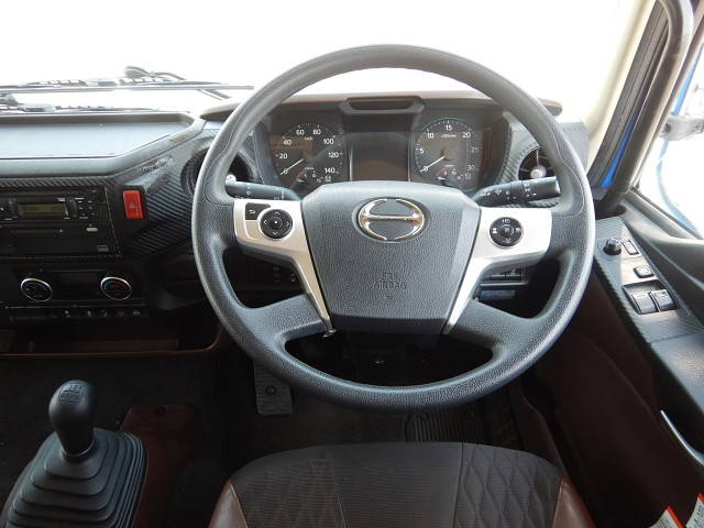 日野レンジャーアルミウイング中型（4t）[写真21]