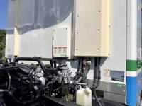 いすゞフォワード冷凍車（冷蔵車）中型（4t）[写真12]