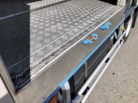 いすゞフォワード冷凍車（冷蔵車）中型（4t）[写真13]