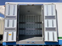 いすゞフォワード冷凍車（冷蔵車）中型（4t）[写真10]