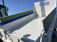 いすゞエルフダンプ小型（2t・3t）[写真17]