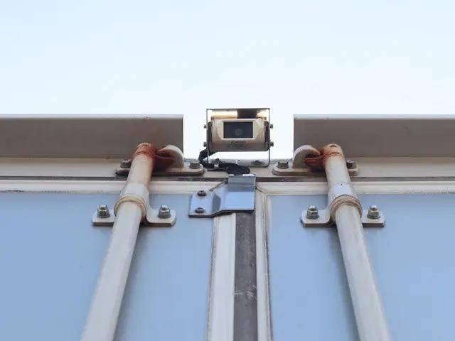 三菱ふそうキャンターアルミバン小型（2t・3t）[写真20]