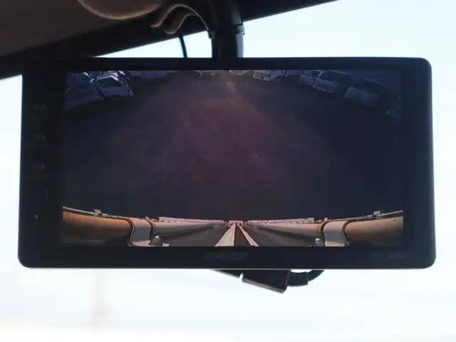 三菱ふそうキャンターアルミバン小型（2t・3t）[写真21]