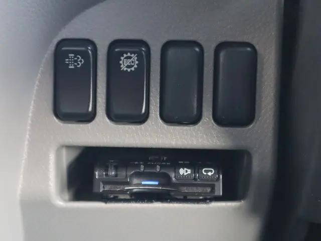 三菱ふそうキャンターアルミバン小型（2t・3t）[写真35]