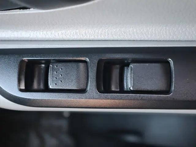 三菱ふそうキャンターアルミバン小型（2t・3t）[写真38]