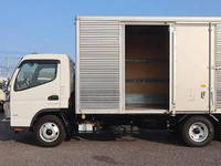 三菱ふそうキャンターアルミバン小型（2t・3t）[写真10]