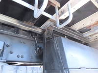 三菱ふそうスーパーグレートアルミウイング大型（10t）[写真18]