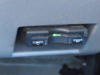 三菱ふそうスーパーグレートアルミウイング大型（10t）[写真32]