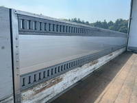 三菱ふそうスーパーグレートアルミウイング大型（10t）[写真18]